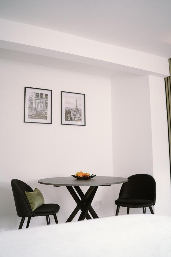 Green Flat Duesseldorf First Dış mekan fotoğraf